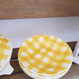 Soupière et 4 assiettes