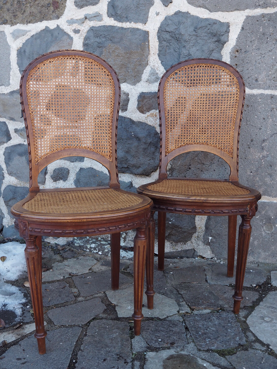Pair of canes chairs