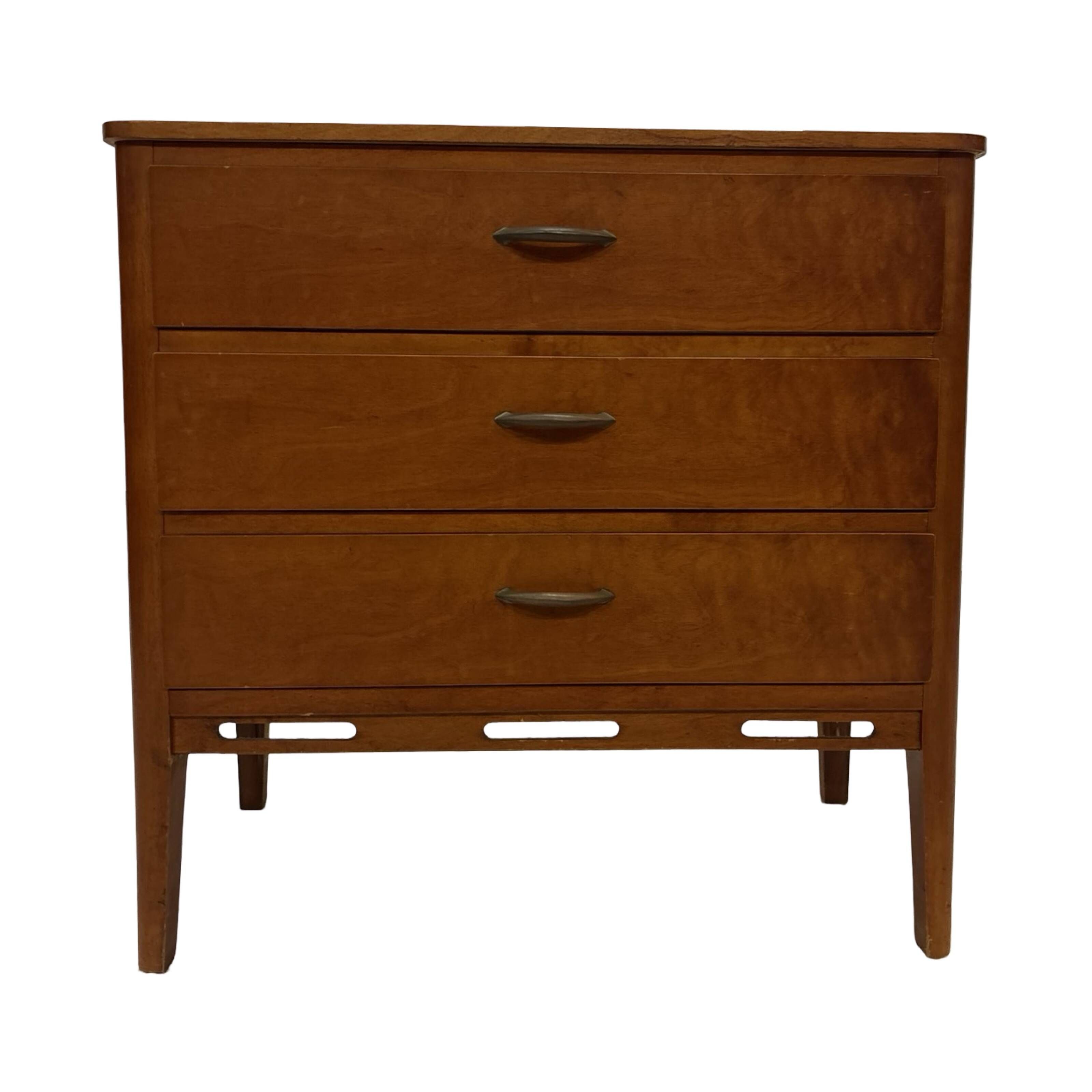 Petite commode vintage des années 1960 en chêne.