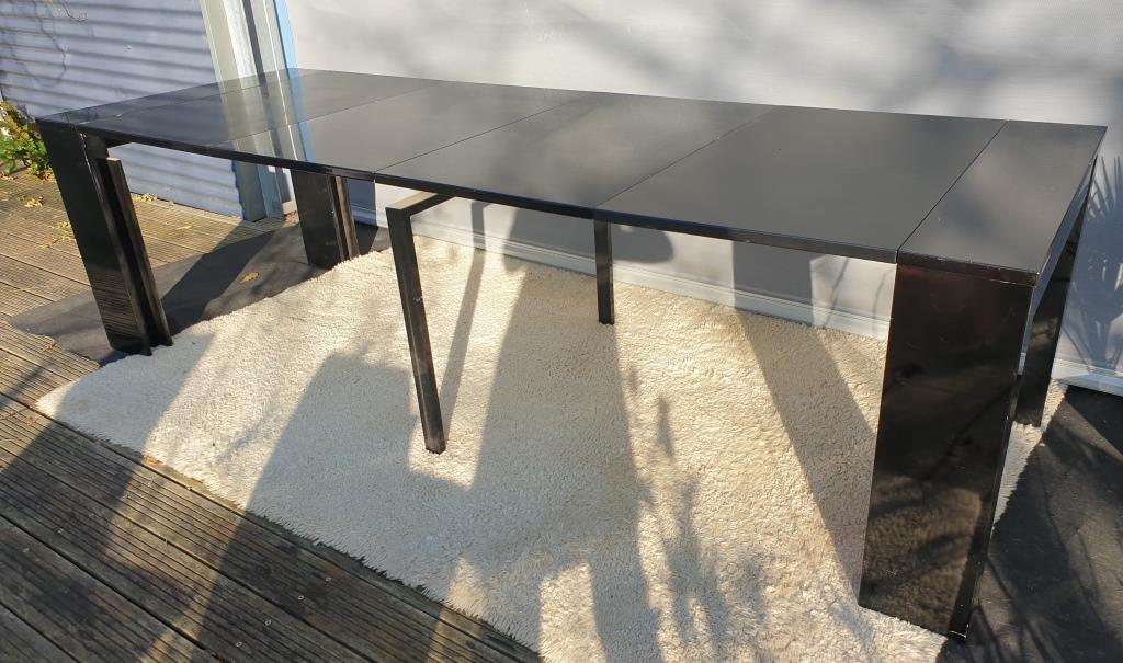 Table with extendable mechanism XXL black lacquer