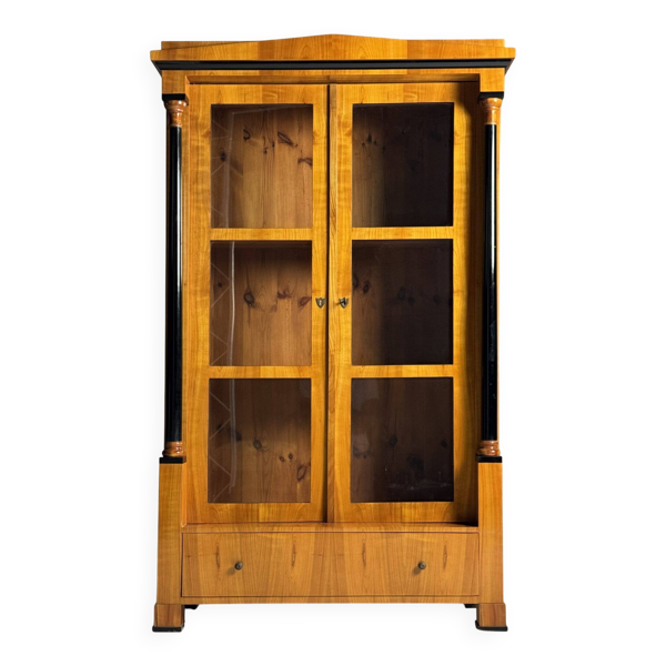 Vitrine Biedermeier allemande du 19e siècle