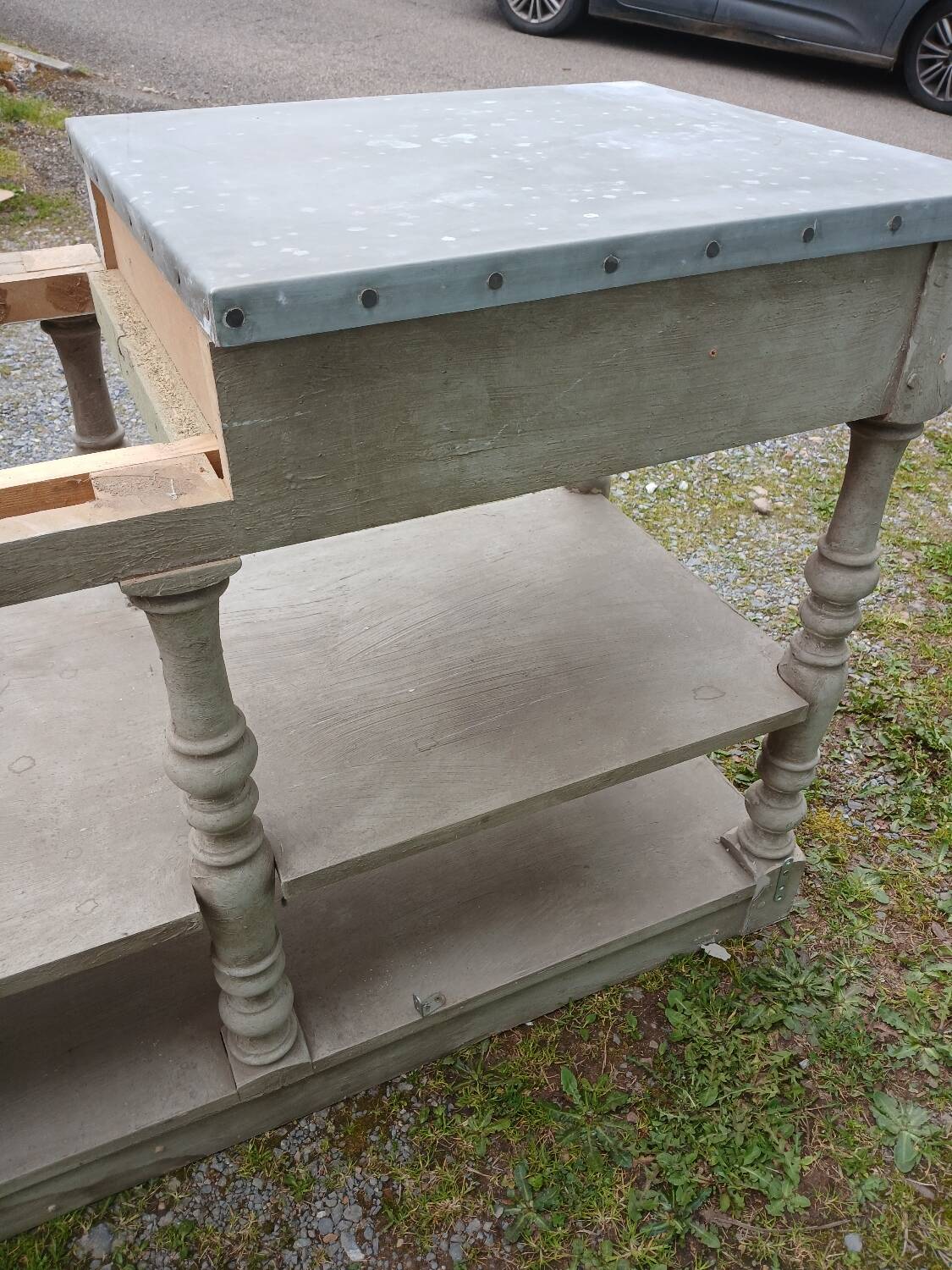Grand meuble style drapier en bois et zinc