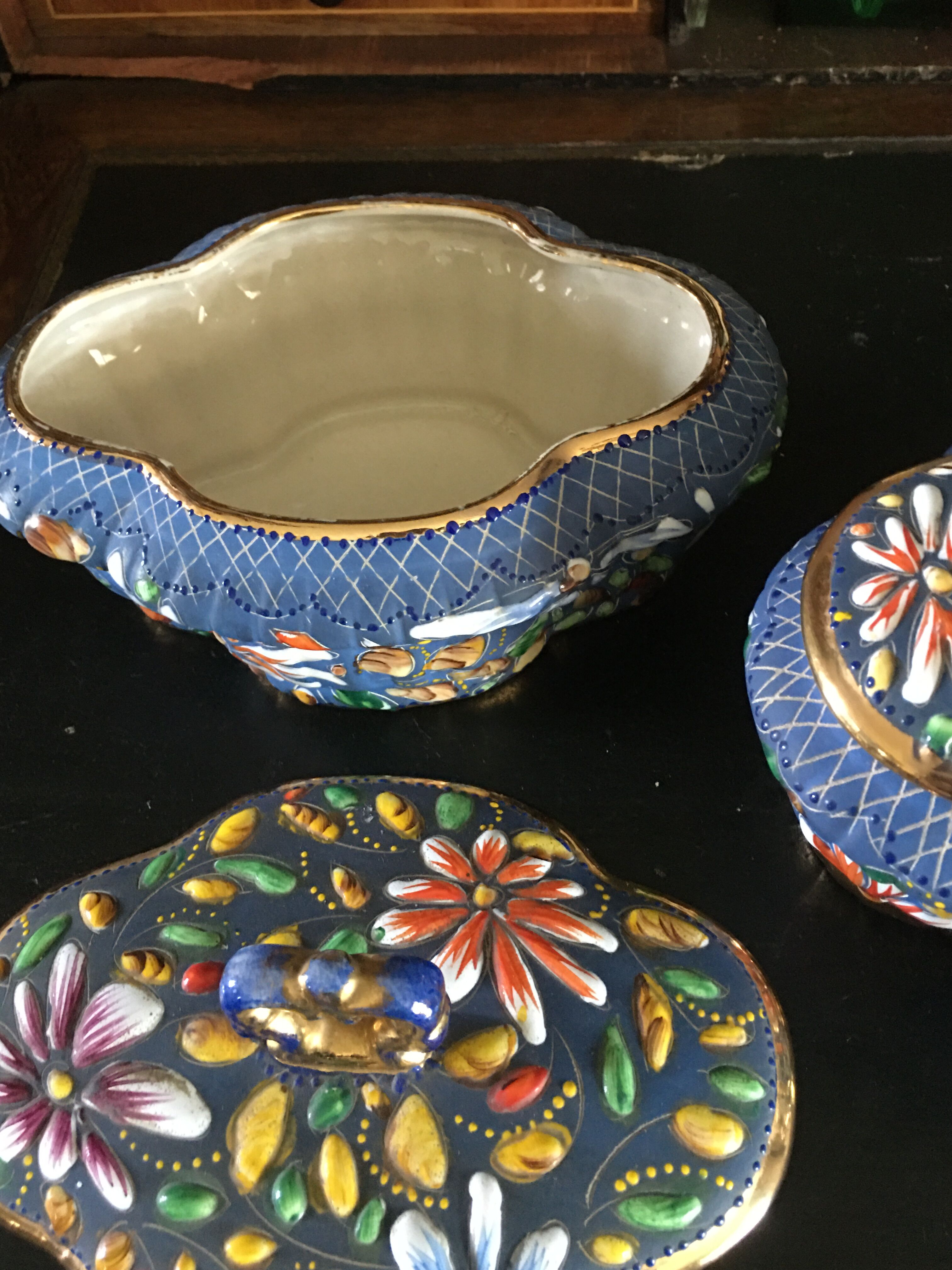 Paire de bonbonnières de H. Bequet