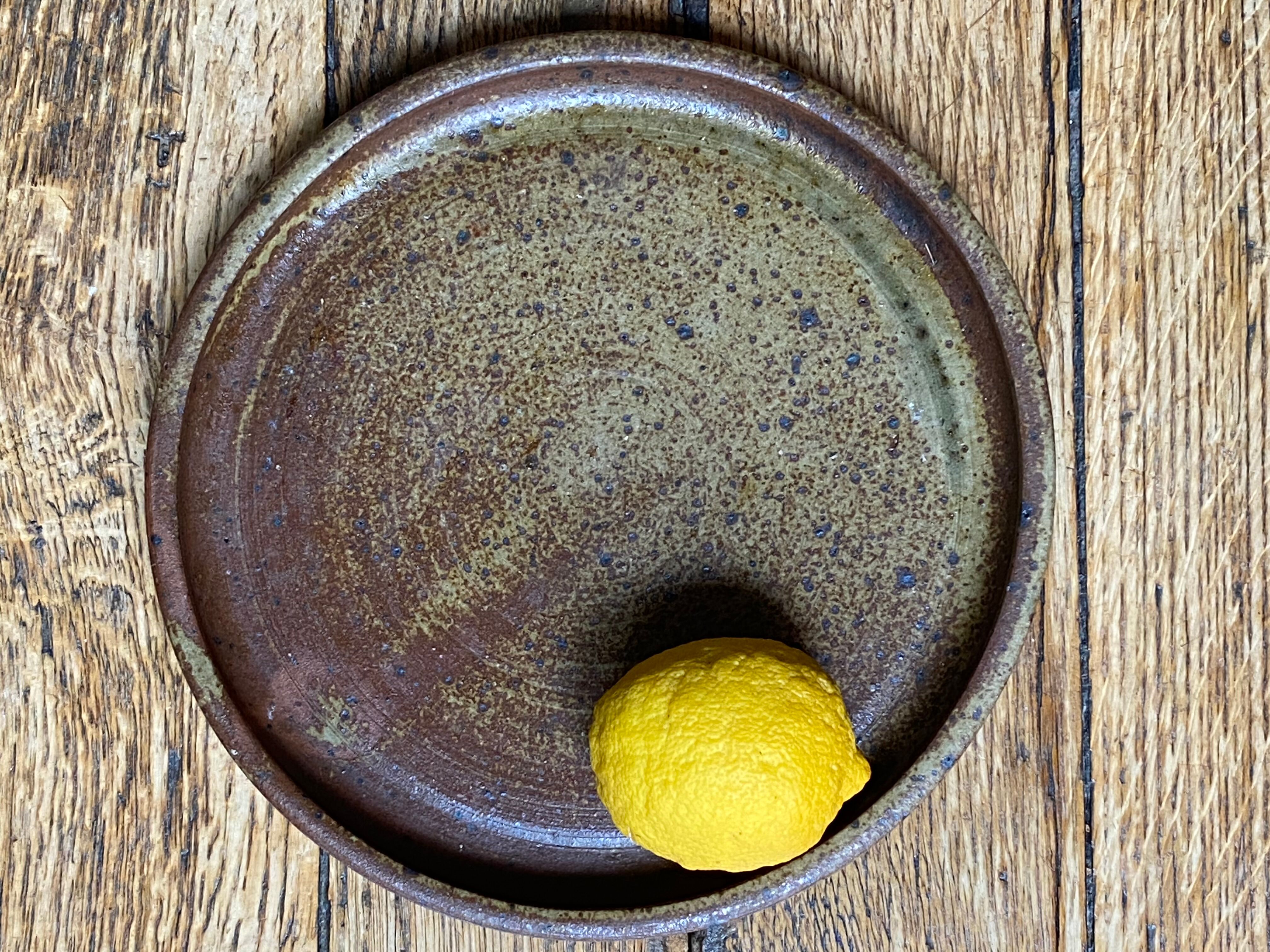 Pyrite stoneware dish