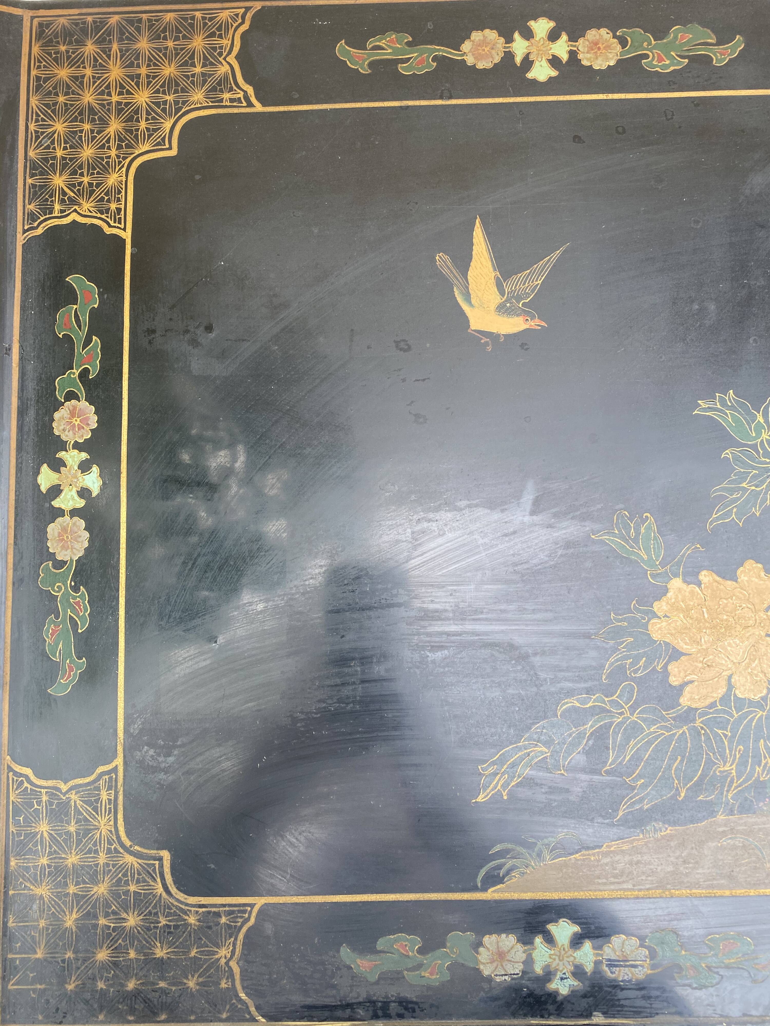 Chinese furniture console 1960 lase wood