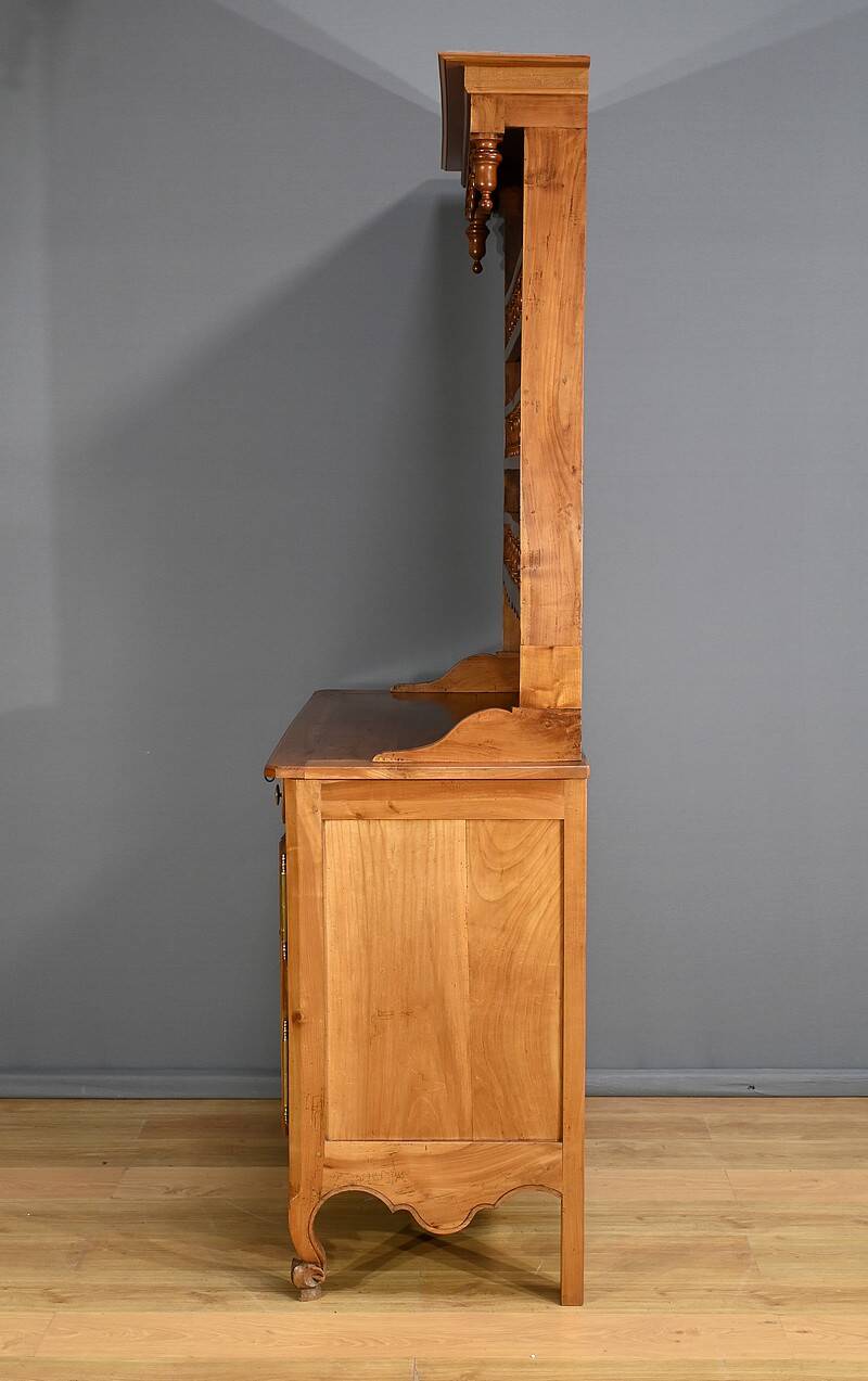 Louis XV style blond cherry wood sideboard – mid-19th century