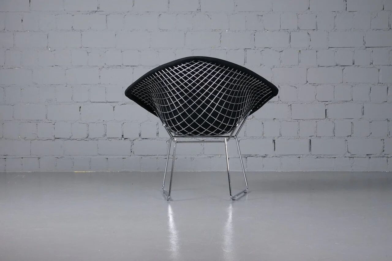 Diamond Chair Model 421 by Harry Bertoia for Knoll Int.
