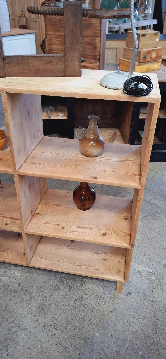 Locker furniture on feet