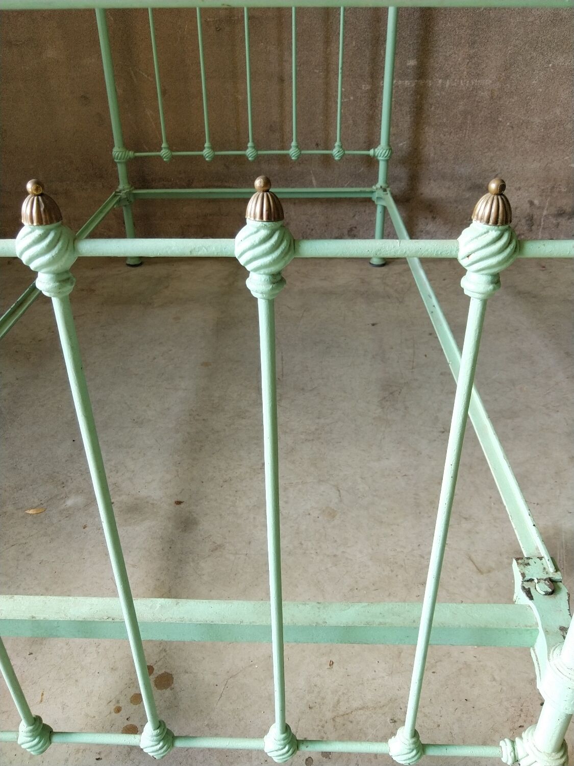 Lit en métal, méridienne