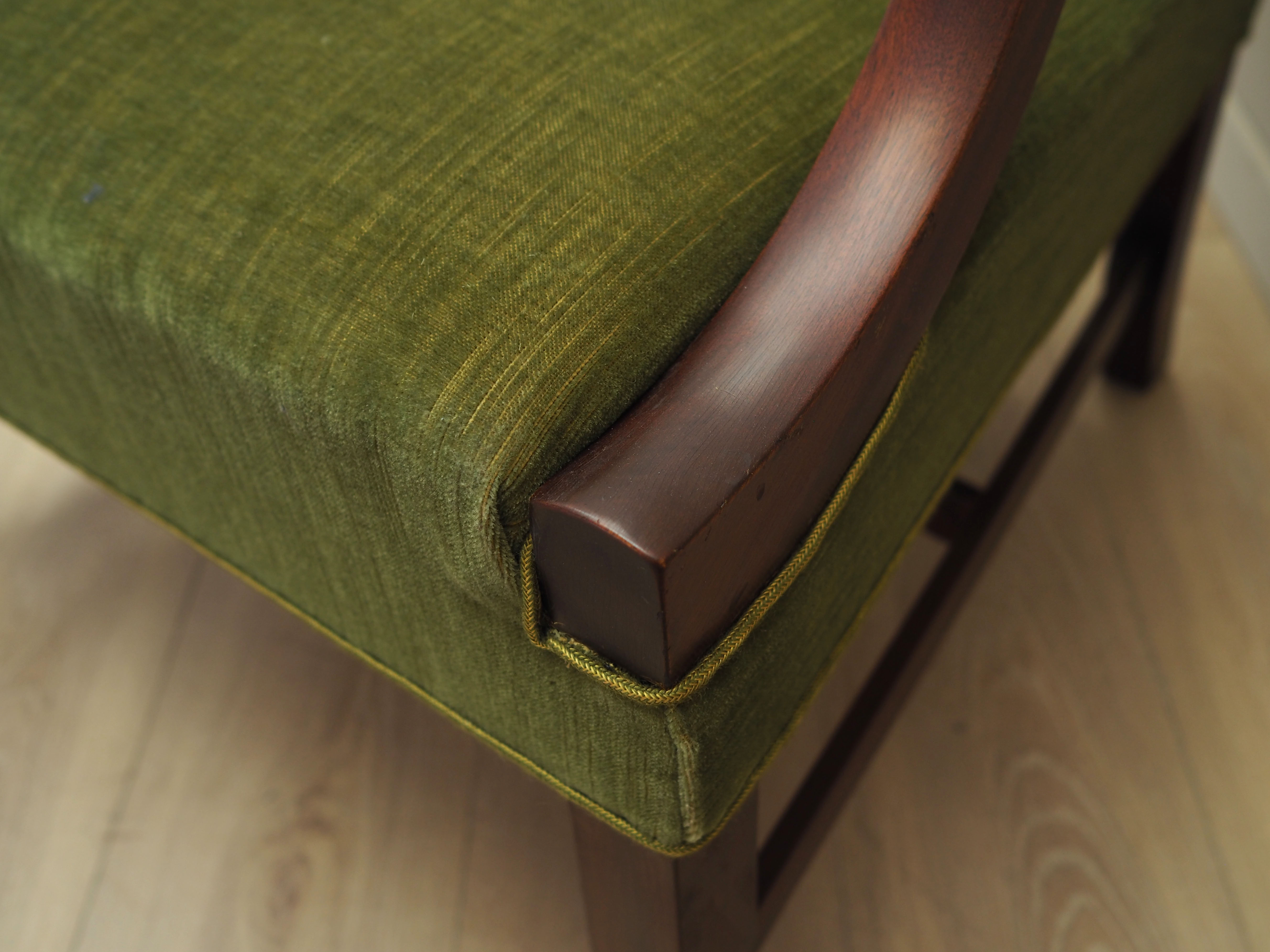 Fauteuil en acajou, design danois, années 1970, production: Danemark