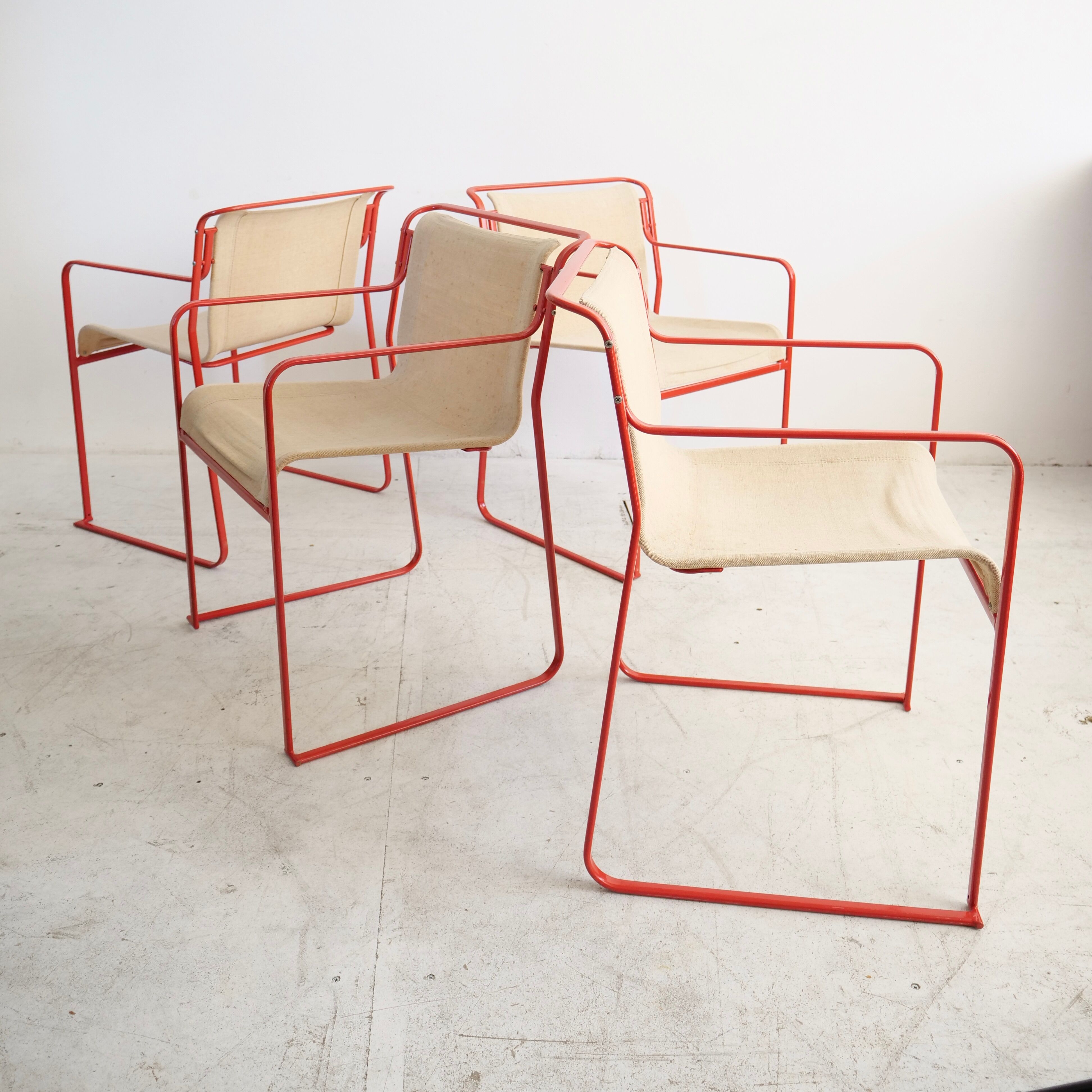 4 stackable chairs Gastone Rinaldi Thema Italy