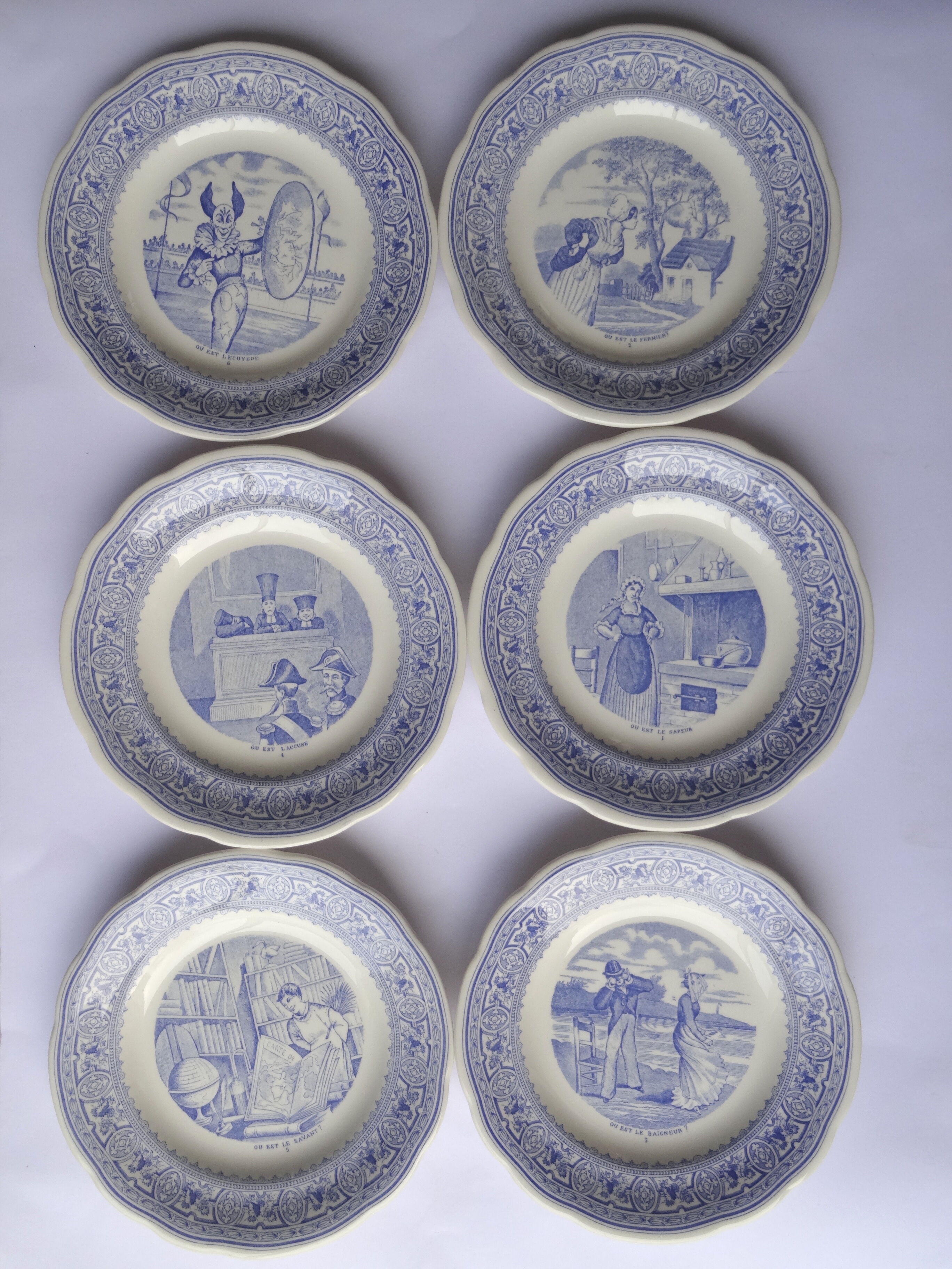6 talking dessert plates Gien Museum