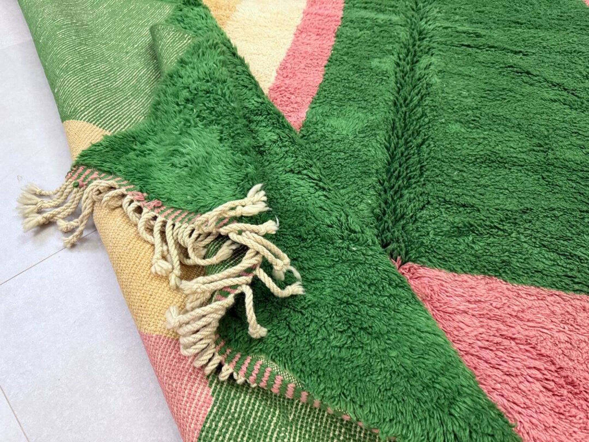 Custom green Moroccan rug 2.5/1.6