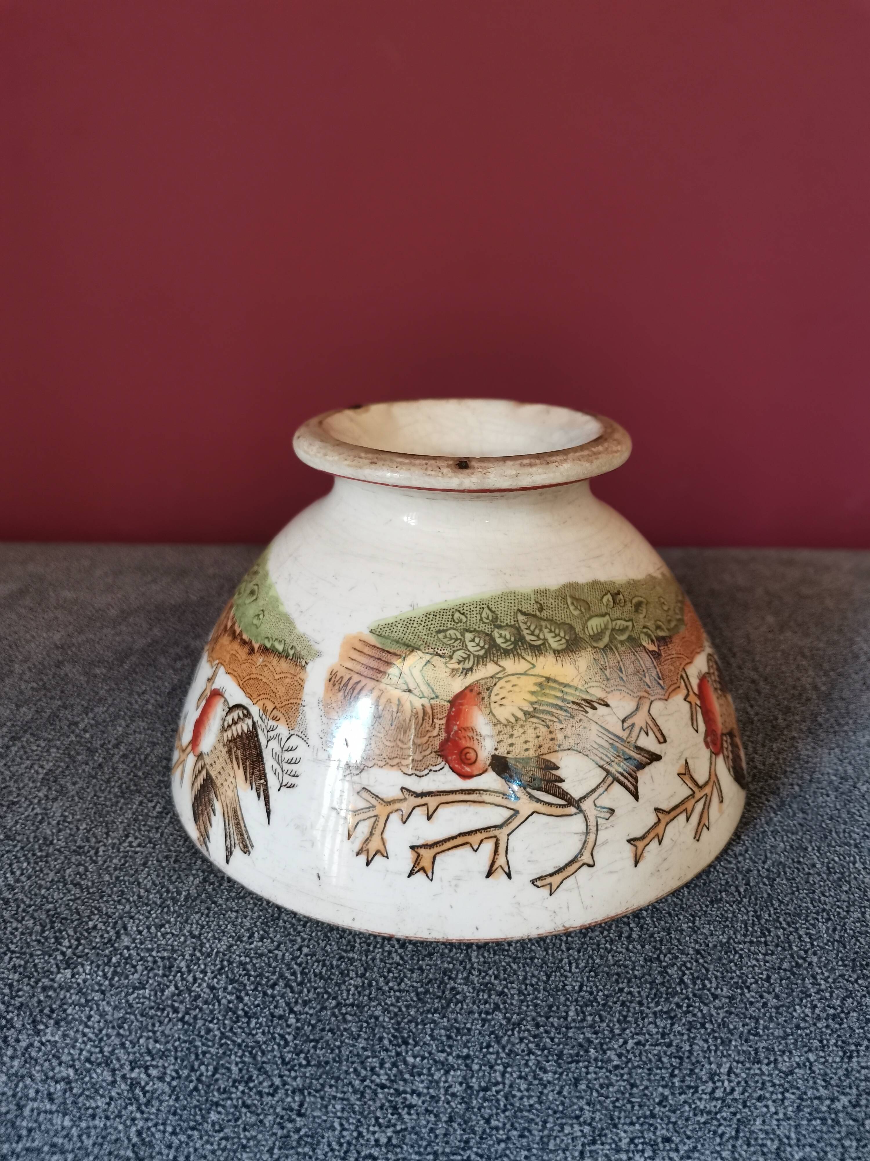 Old bowl Birds
