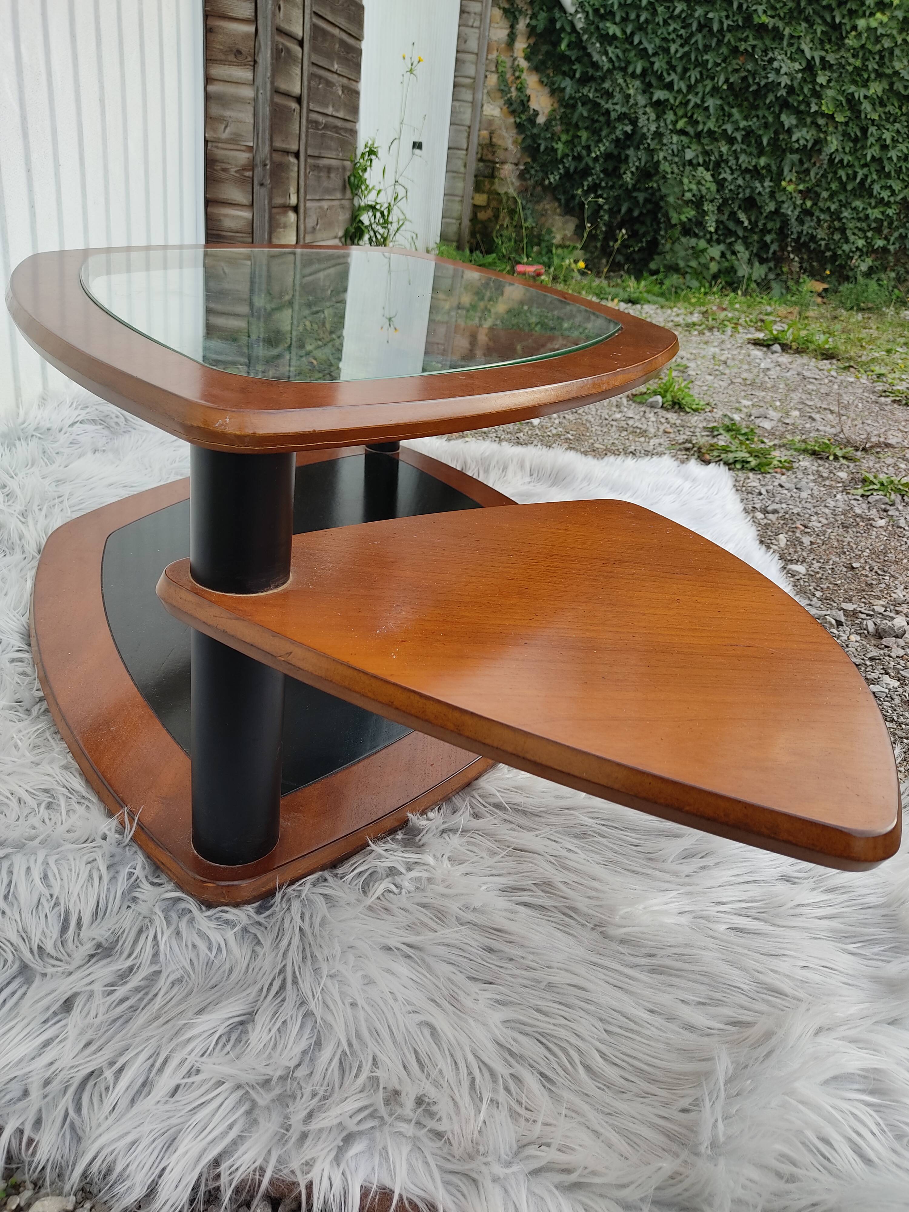 Vintage coffee table Delta diamond