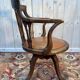 Swivel office chair