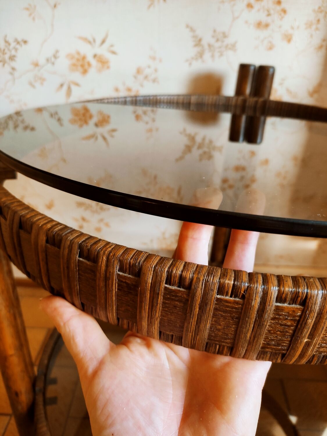 Round rattan bar table on wheels