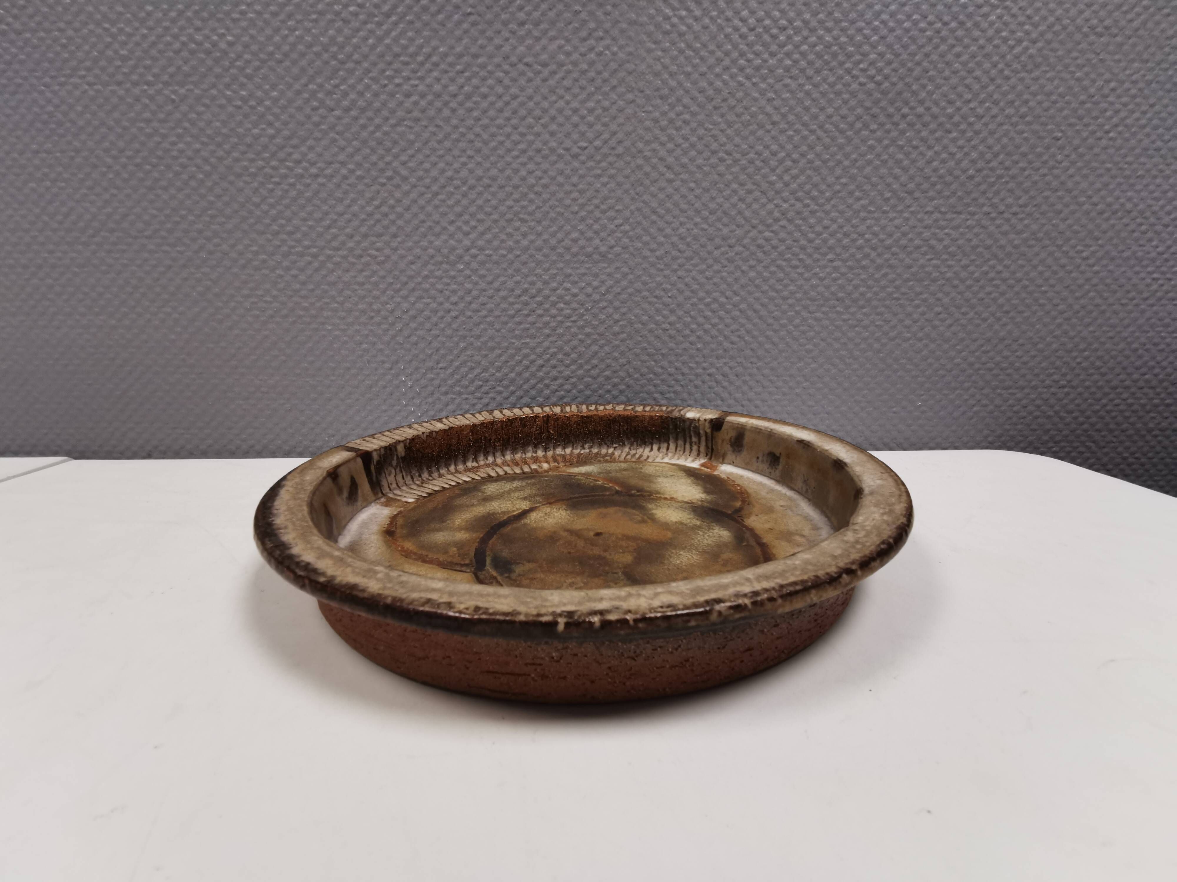 ceramic dish by Axel Larsen for his own company Axella Denmark 1970s.