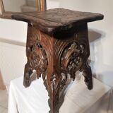 Tabouret sculpté rustique forêt noire
