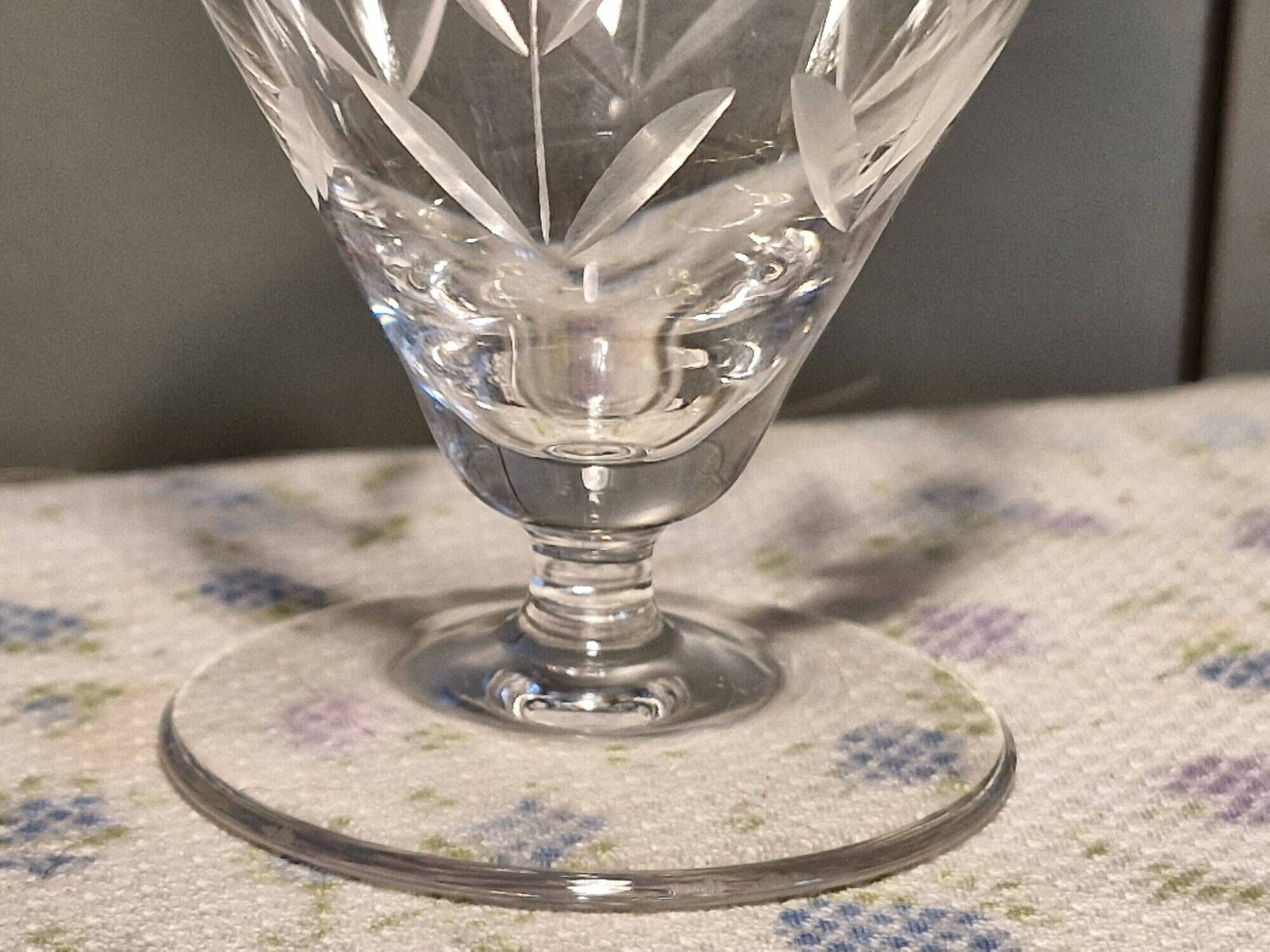 Villeroy and Bosch - 9 Antique Port Glasses - Cut crystal with flower decoration