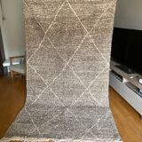 Carpet blessed ouarain speckled beige 254 x 146 cm