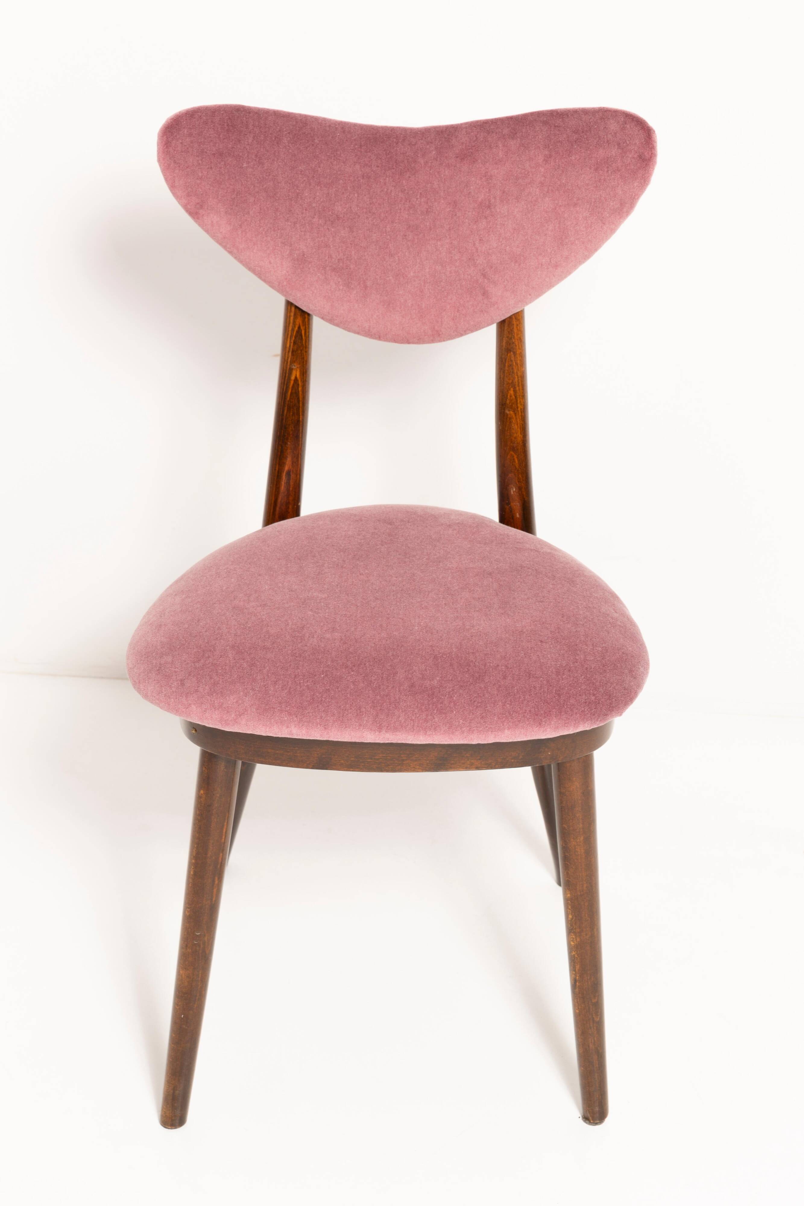 Chaise cœur en velours coton bordeaux violet milieu du siècle