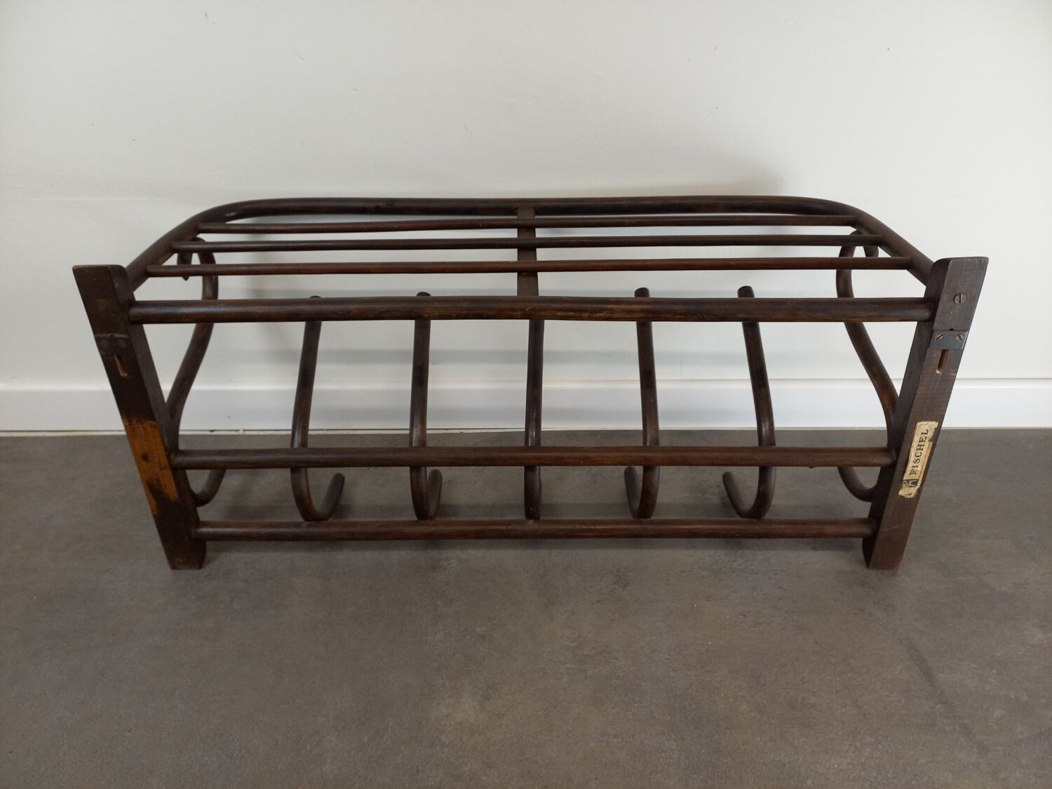 Fischel wall coat rack