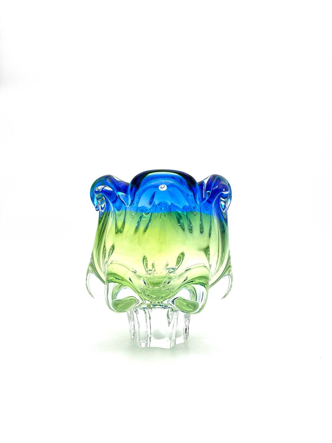 Corolle Vase Massif Hospodka Chřibská Cristal Sommerso Bicolour