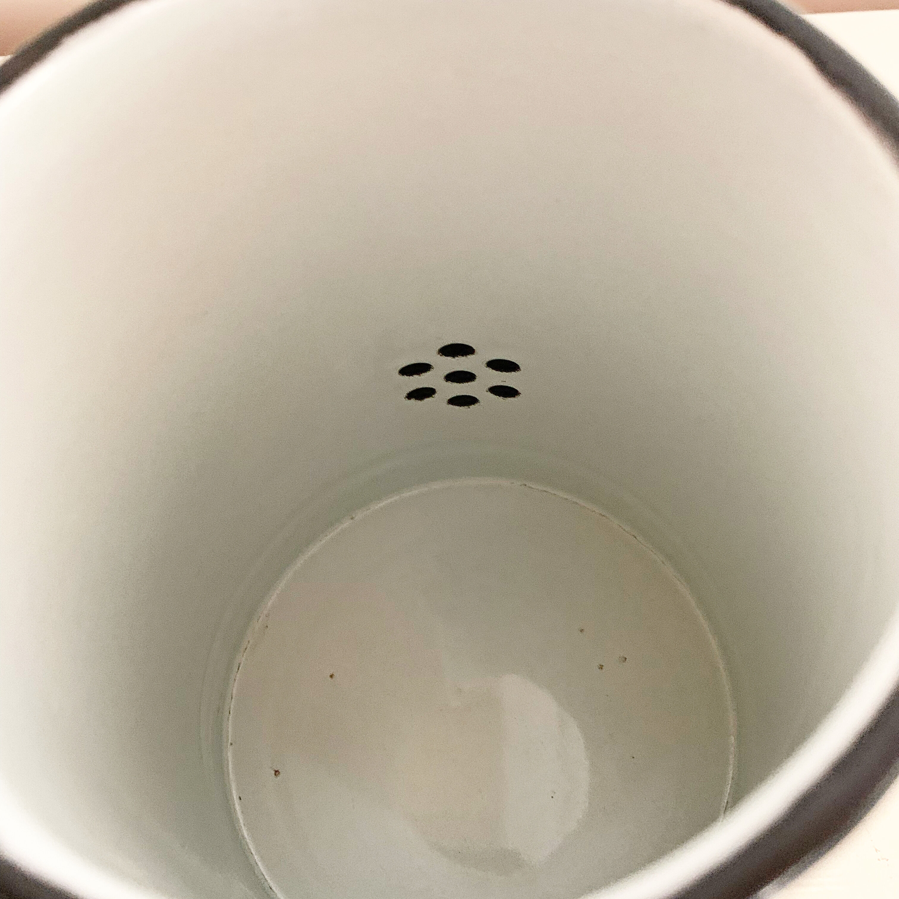 Vintage yellow and black enamelled coffee maker