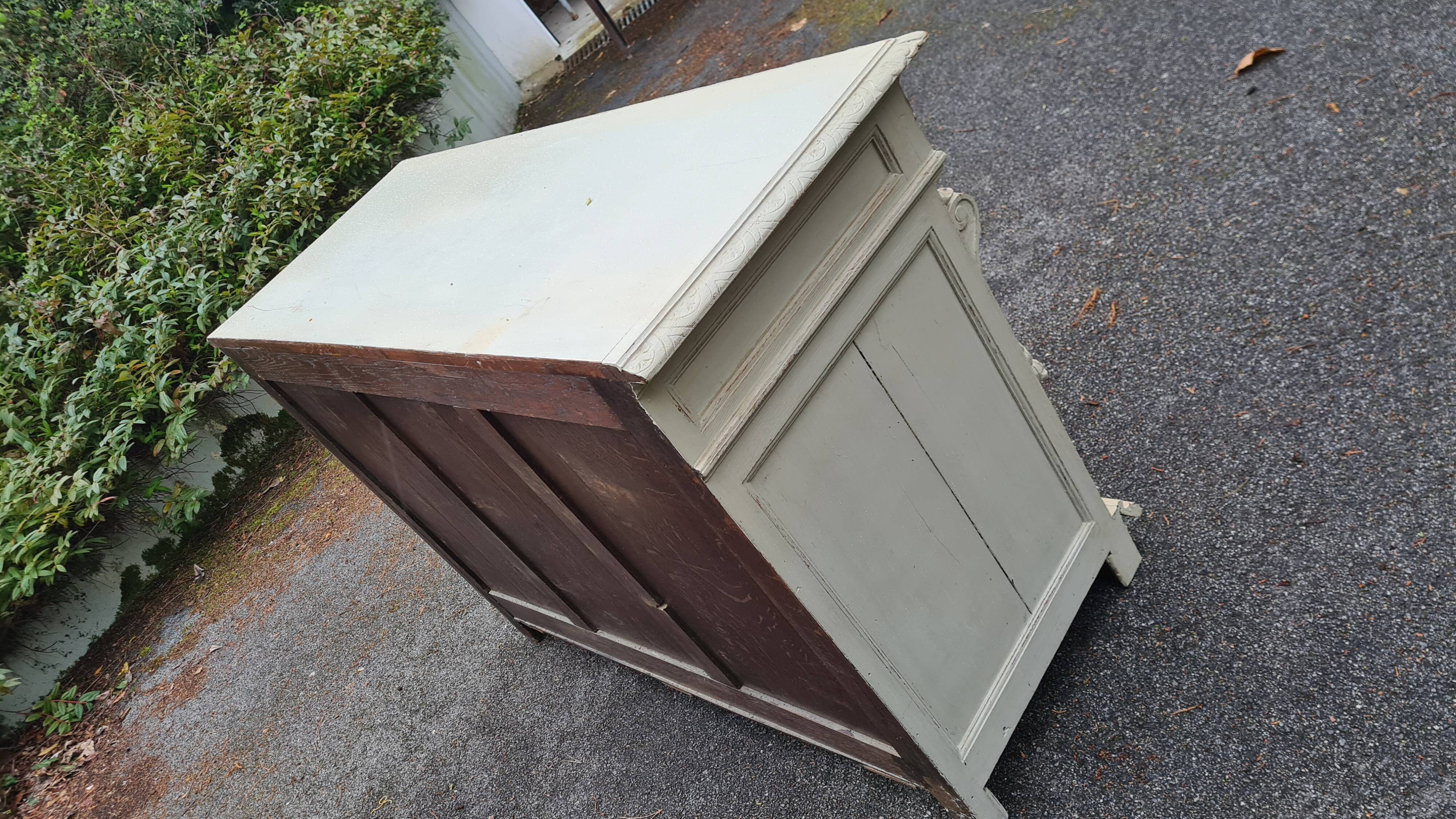 Old hunting buffet with original beige patina / hunting furniture