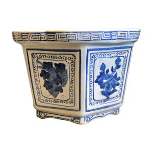 Jardinière en porcelaine,