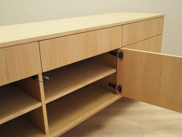 Commode en chêne, design scandinave