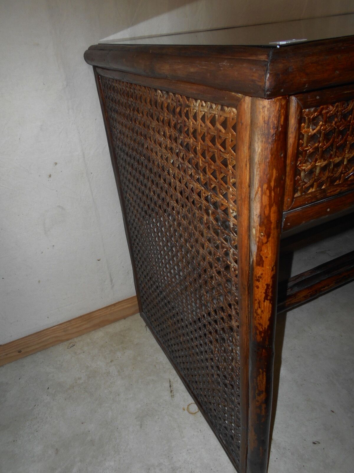 Rattan desk