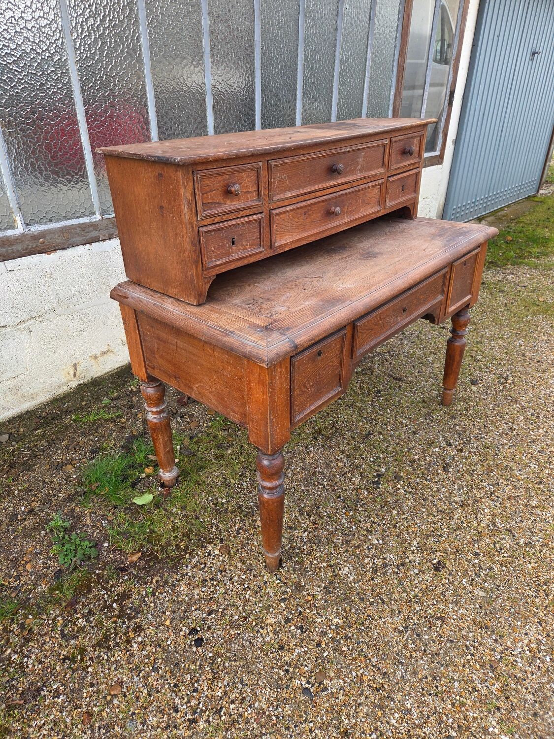 Solid oak desk with drawers