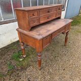 Solid oak desk with drawers