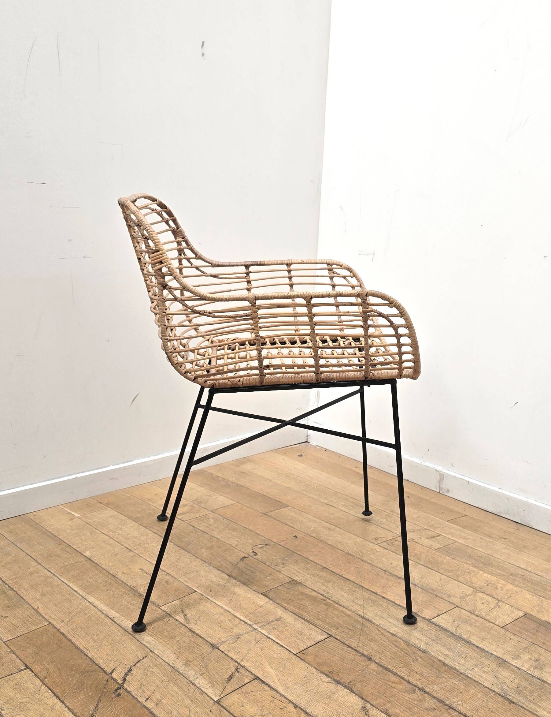 Wicker chair design