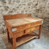 Table de boucher française vintage – Bloc de hêtre des années 1960 – Table de boucher avec tiroir et étagère