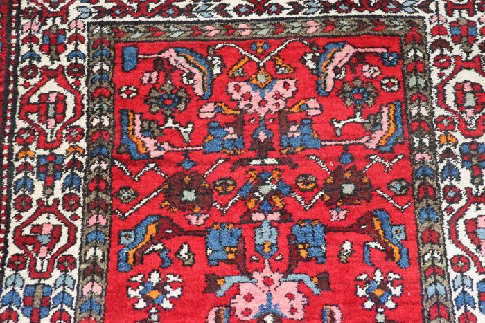 Hand-knotted hamadan carpet Iran 98x195cm