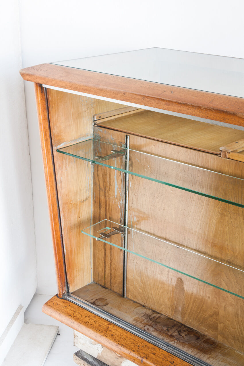 Commercial counter, Spain, 1960s