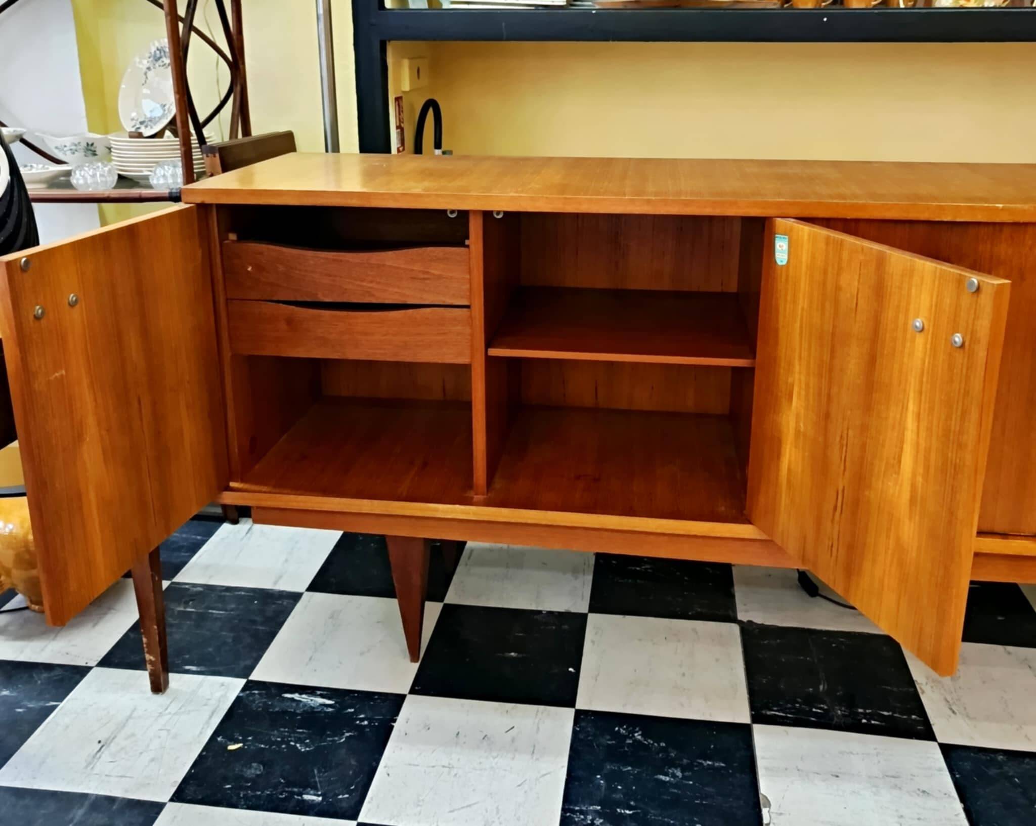 Enfilade pieds compas et cuir par Malora 1955