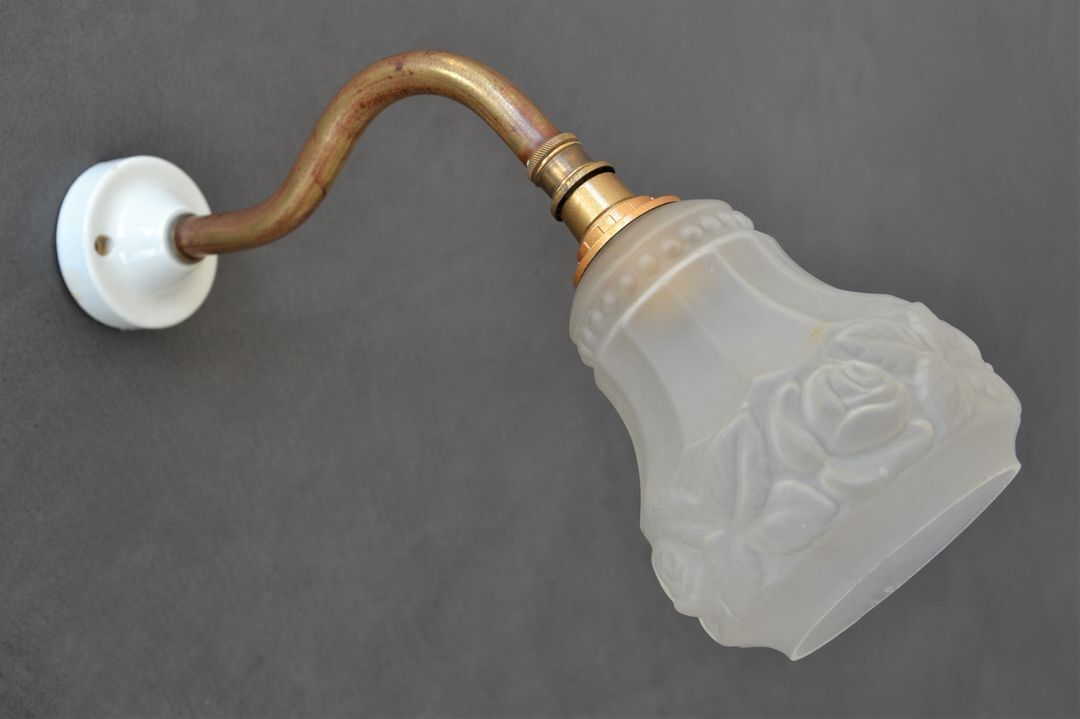 Art nouveau gooseneck wall lamp
