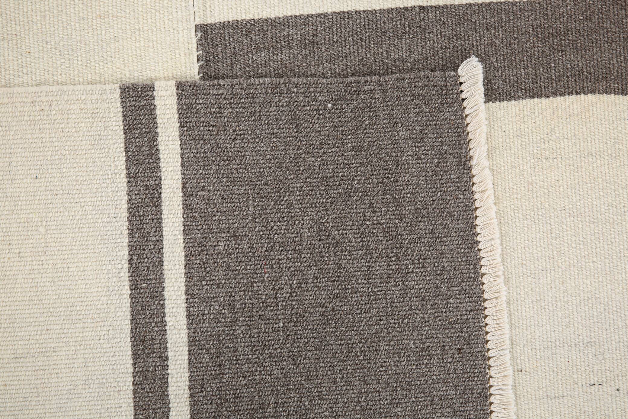 Beige & Gray Ethnic Kilim Rug, 225x276Cm