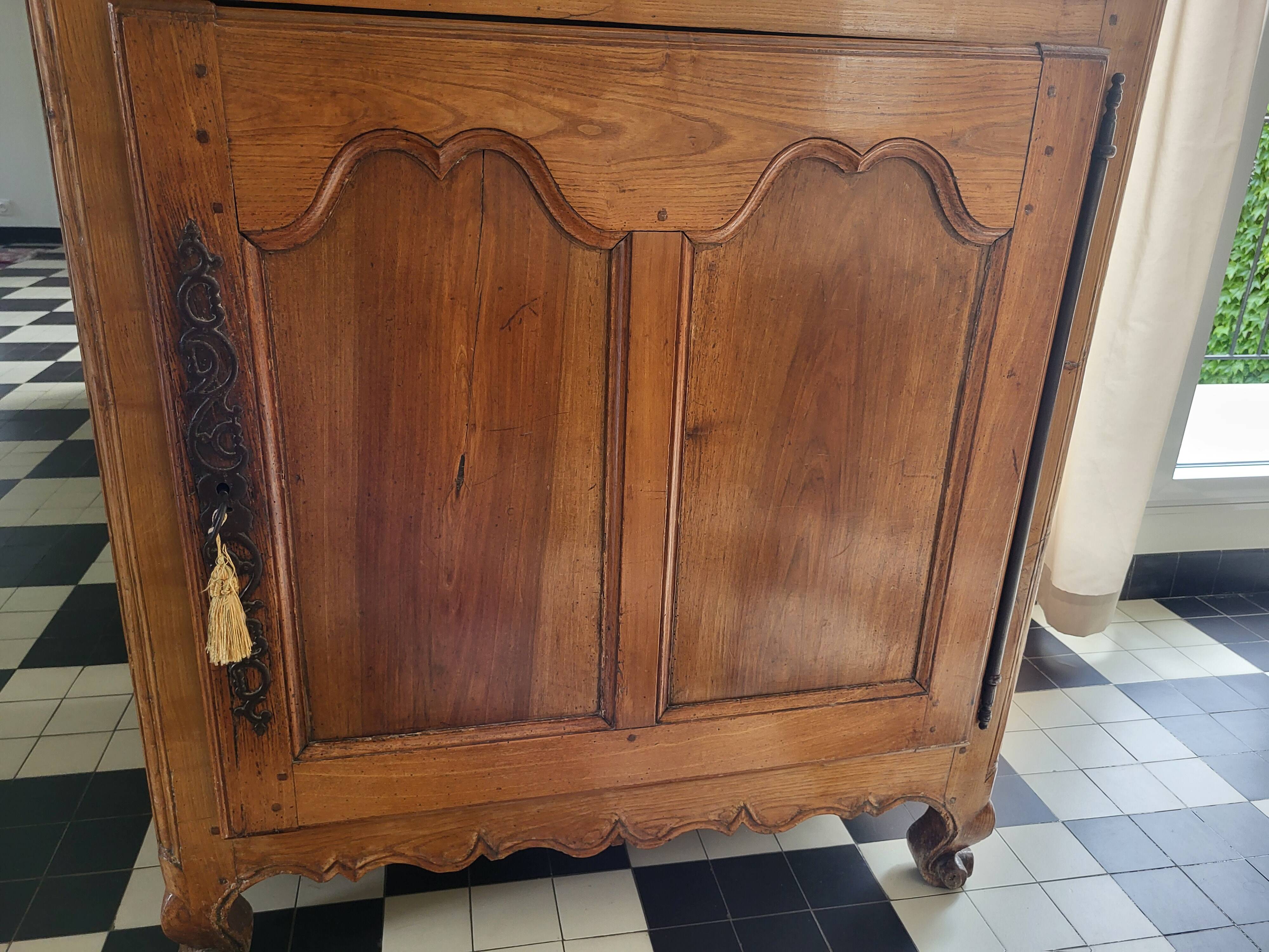 Homme debout Vendéen