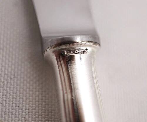 Christofle America 12 dessert, cheese, and side knives, silver-plated metal, 20.2cm