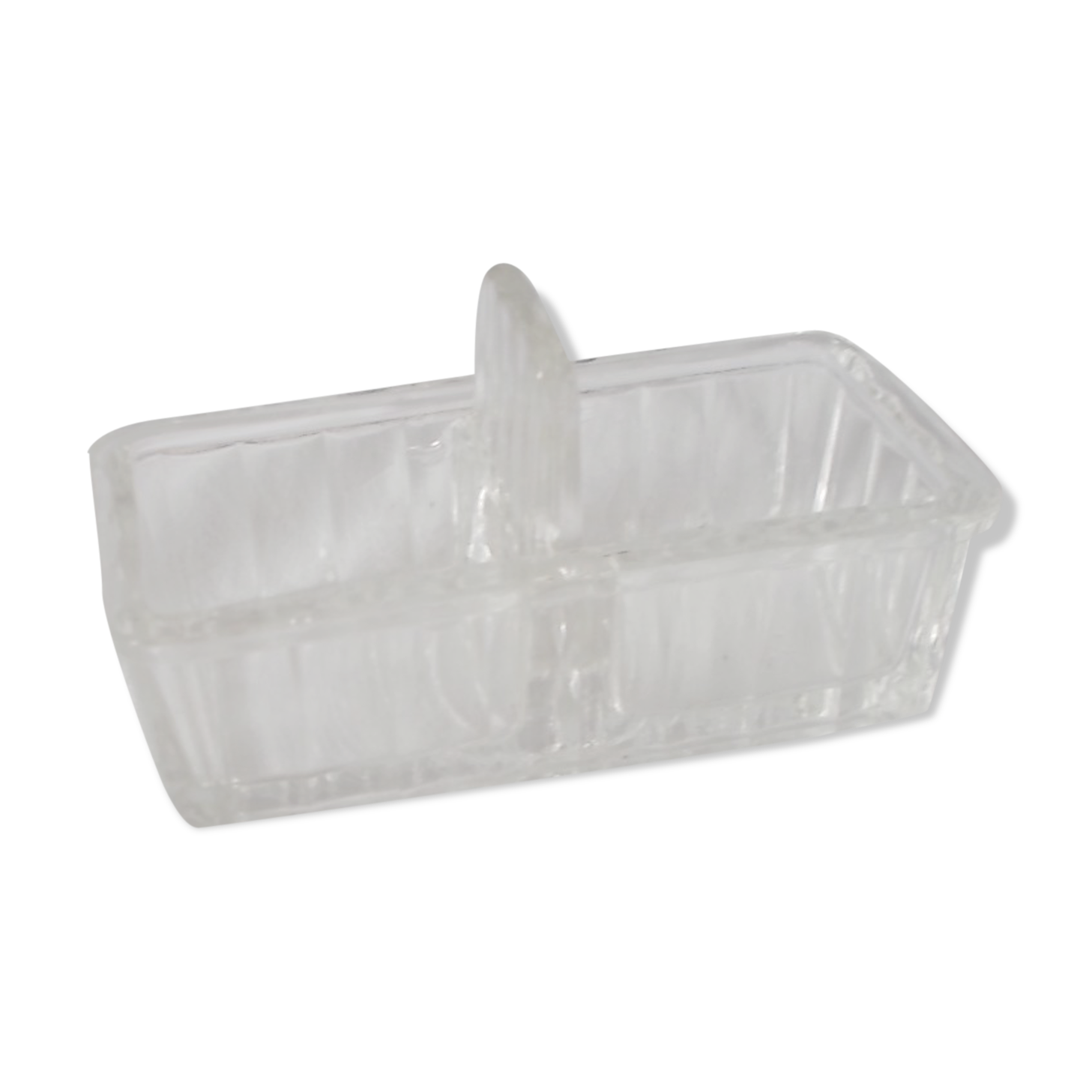 Salt pepper trays round molded glass