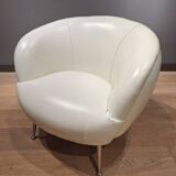 2 white leather armchairs, 1980s