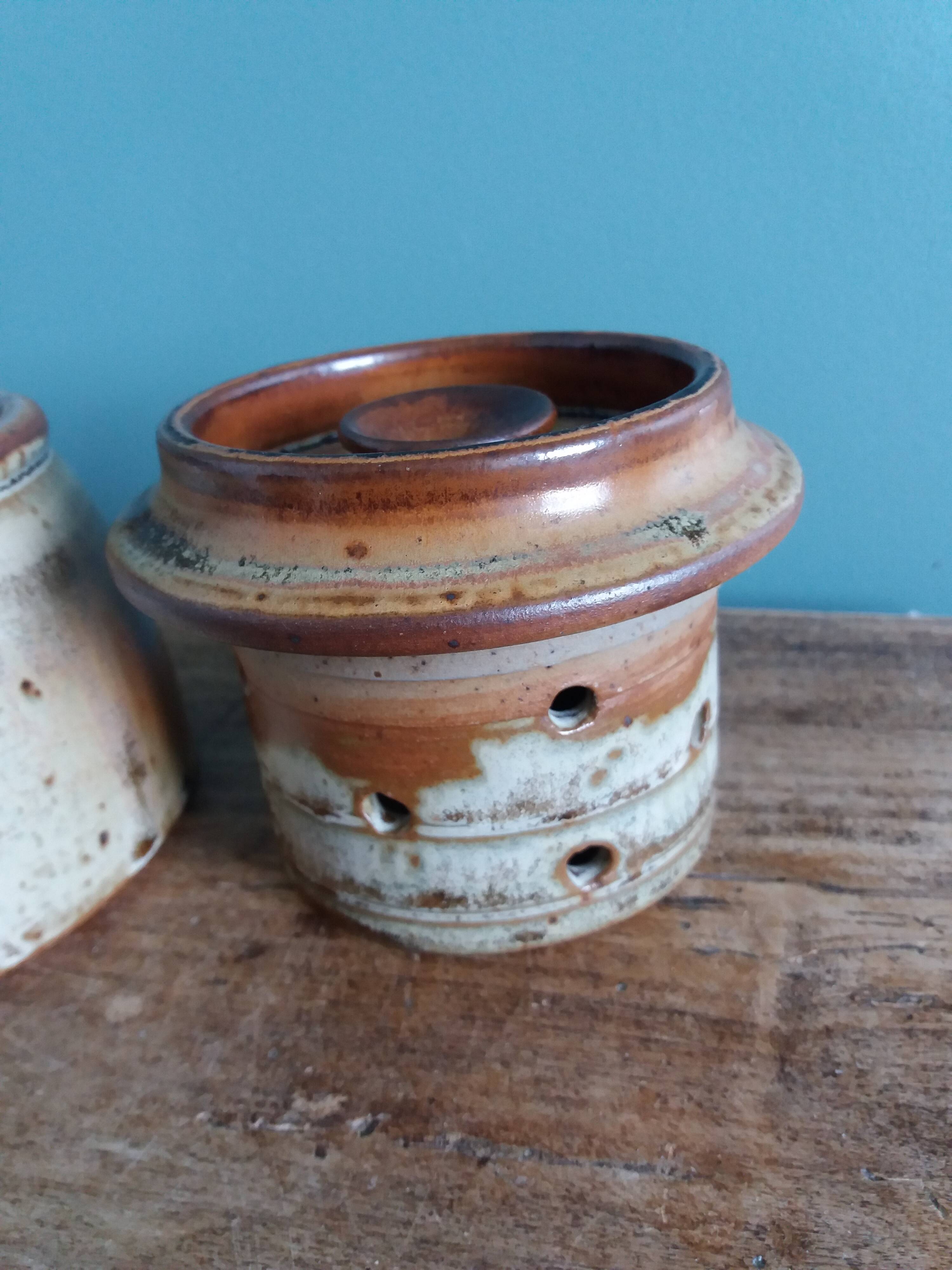 Water butter dish in Puisaye stoneware, Jean-Pierre Prud'homme