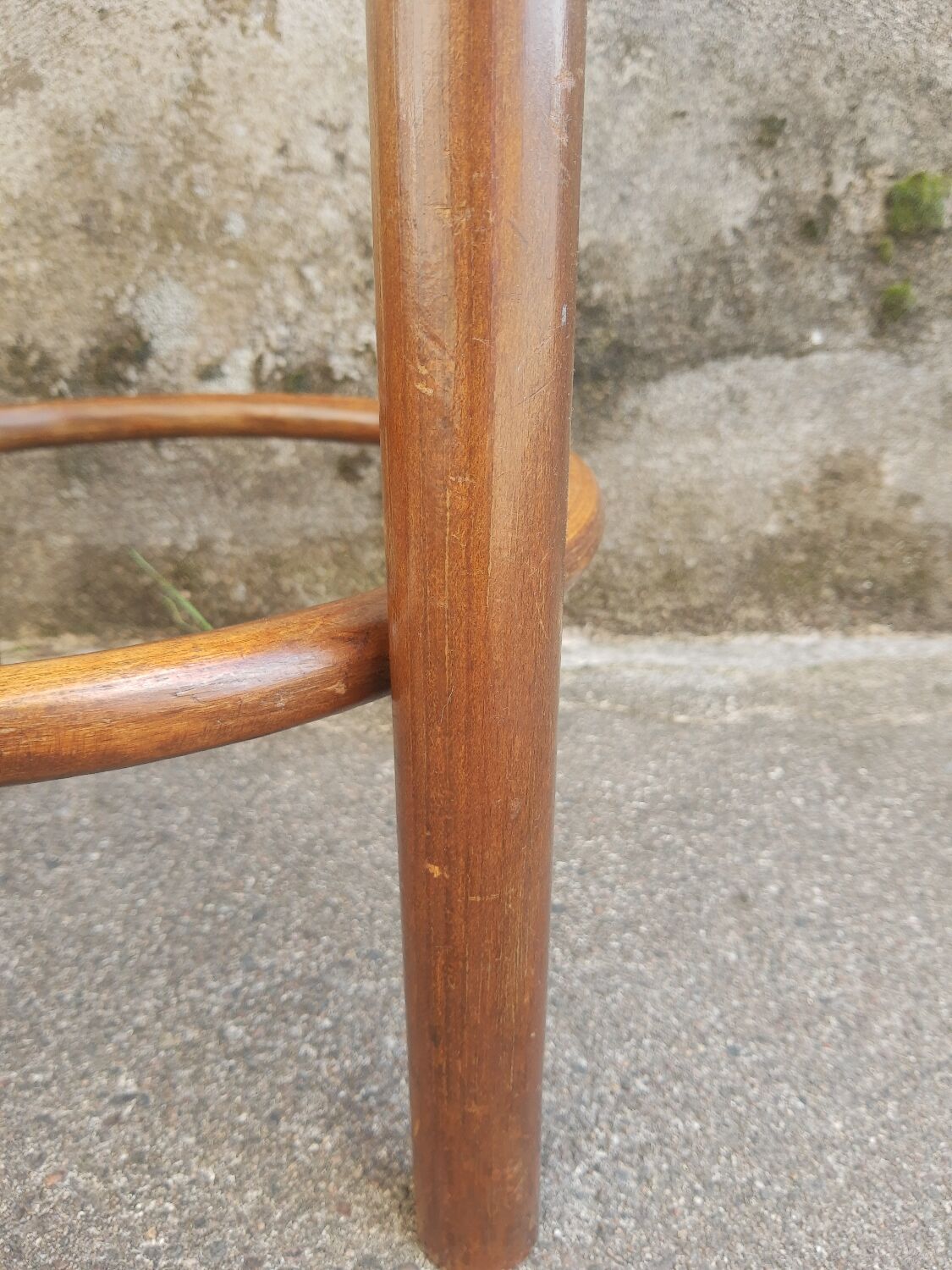 Wooden stool and vintage canning