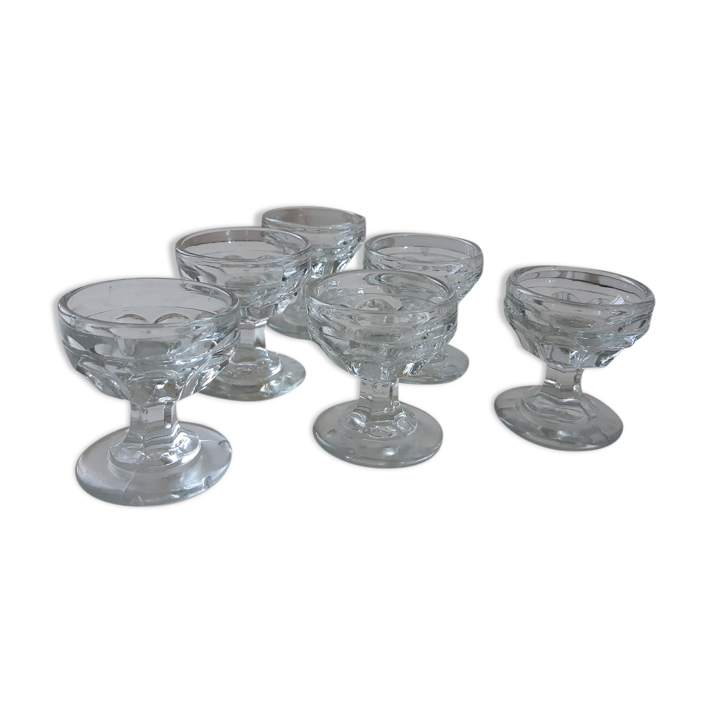 Set of 6 cups in molded glass pressed late nineteenth