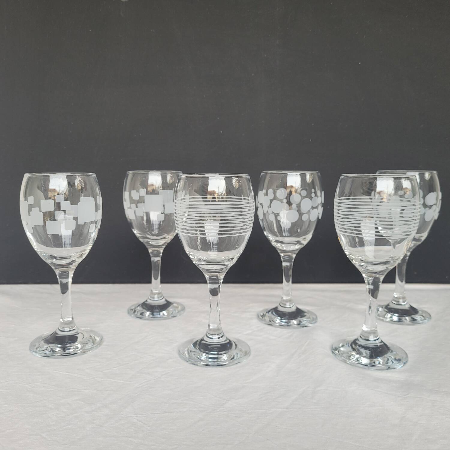 6 decorative stem glasses – 1970s glassware